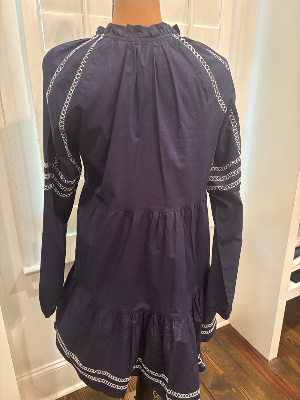 BB DAKOTA DRESS - Picture 5 of 8